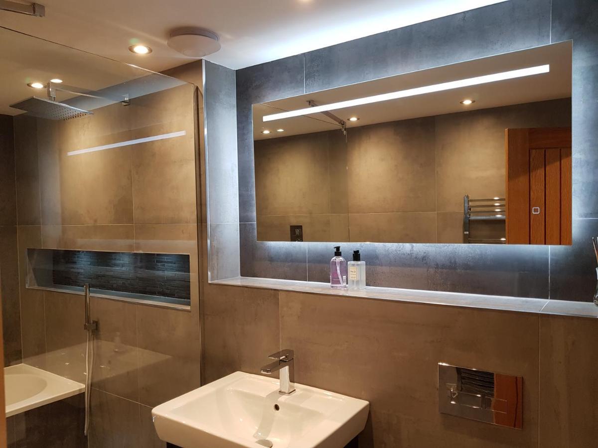 Central Windermere Luxury Two Bed Apartment Dog Friendly المظهر الخارجي الصورة