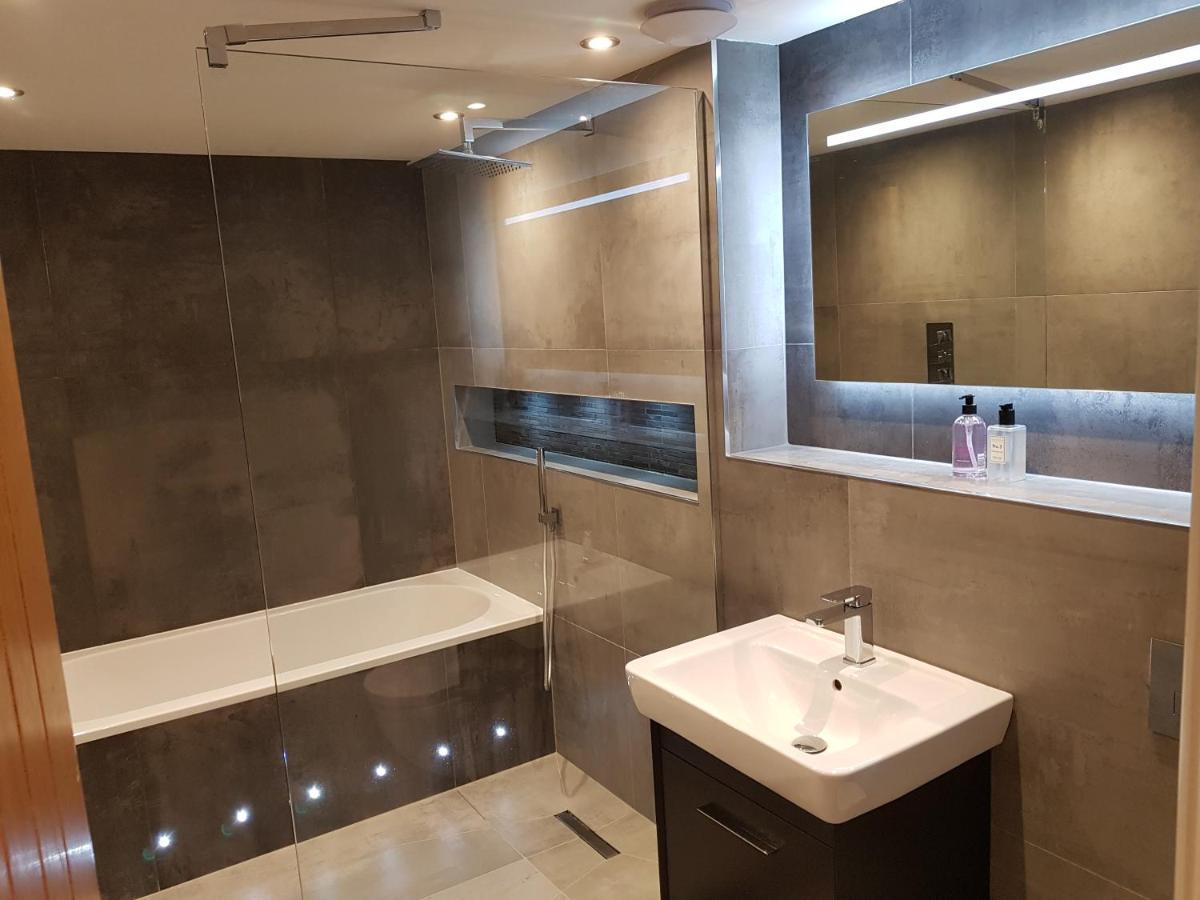 Central Windermere Luxury Two Bed Apartment Dog Friendly المظهر الخارجي الصورة